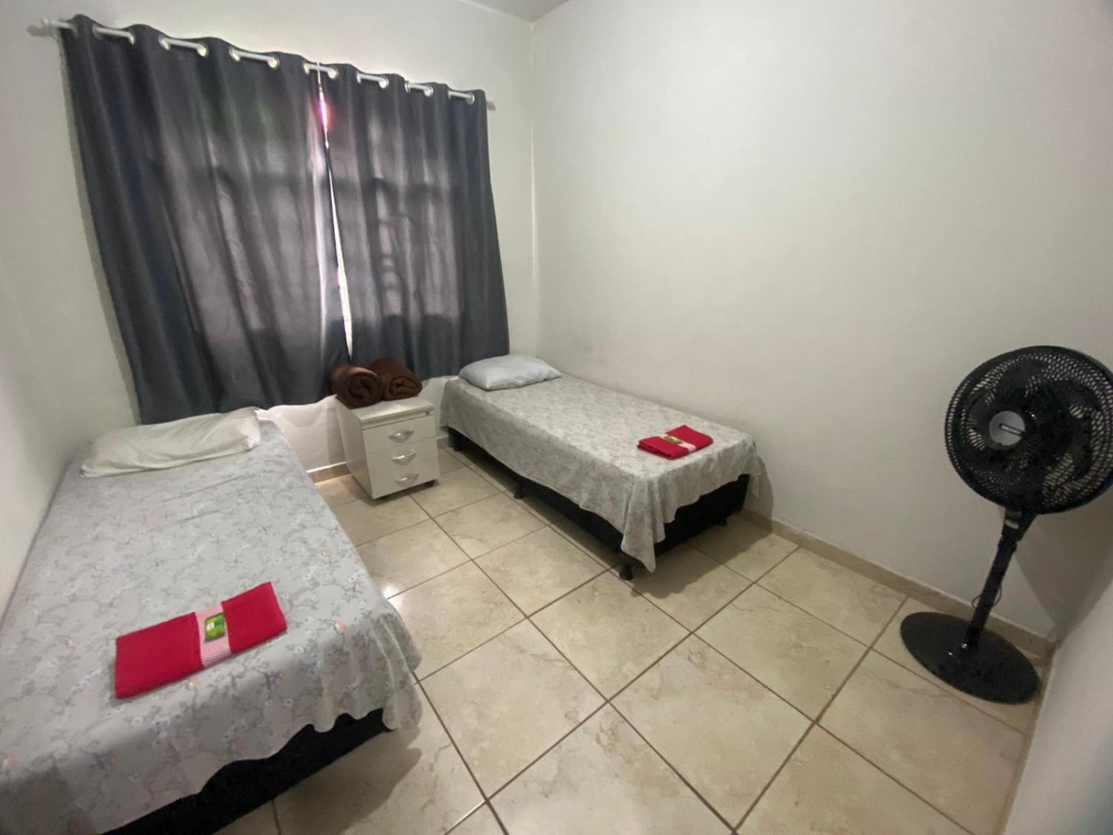 Casas De Temporadas - Hotel Recanto Do Sossego Uberlândia Cameră foto